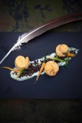Fritots-de-poule-faisane-en-polenta-croustillante-et-creme-tartare